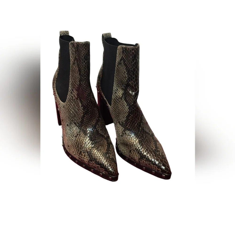 *NEW* Charles by Charles David Shoes